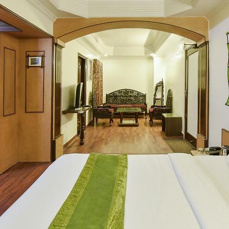 Hotel Kanishka Raipur  ภายนอก รูปภาพ