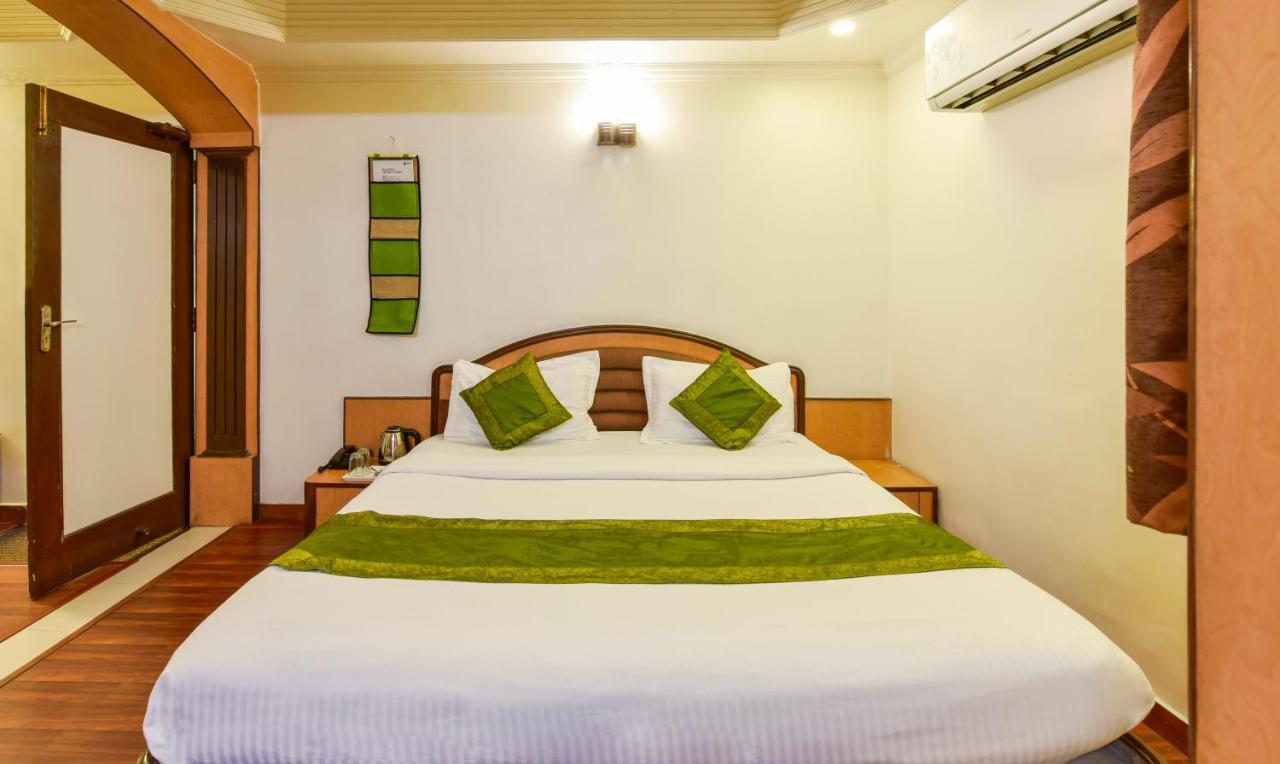 Hotel Kanishka Raipur  ภายนอก รูปภาพ